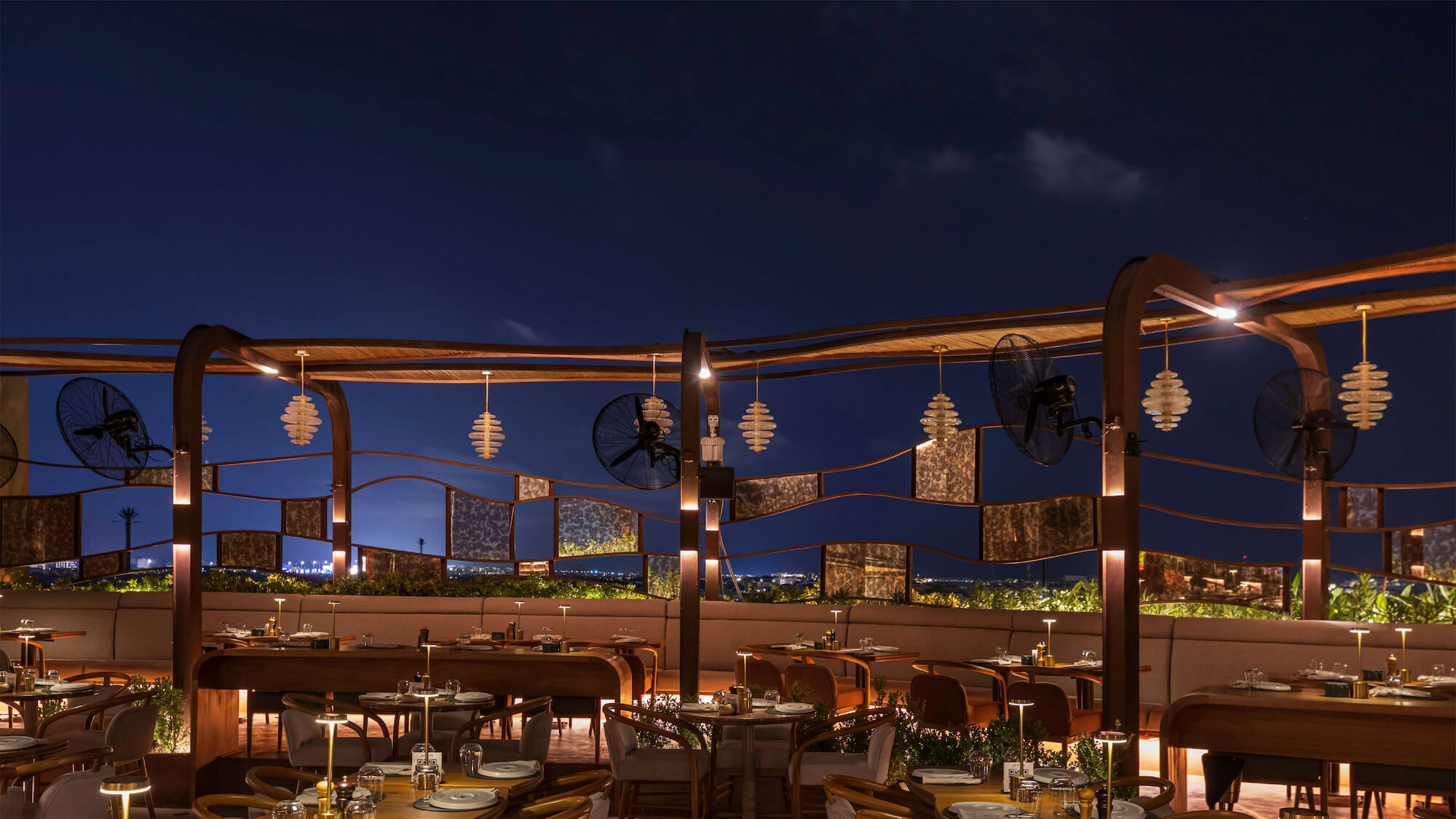 Marassi - Hotels and Resorts - Address Beach Resort - Dining - 2